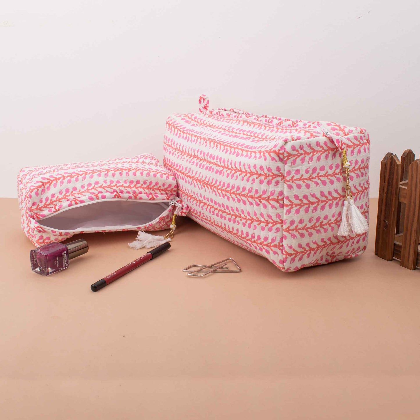 Elegant Floral Makeup Bag Set Daily Essential