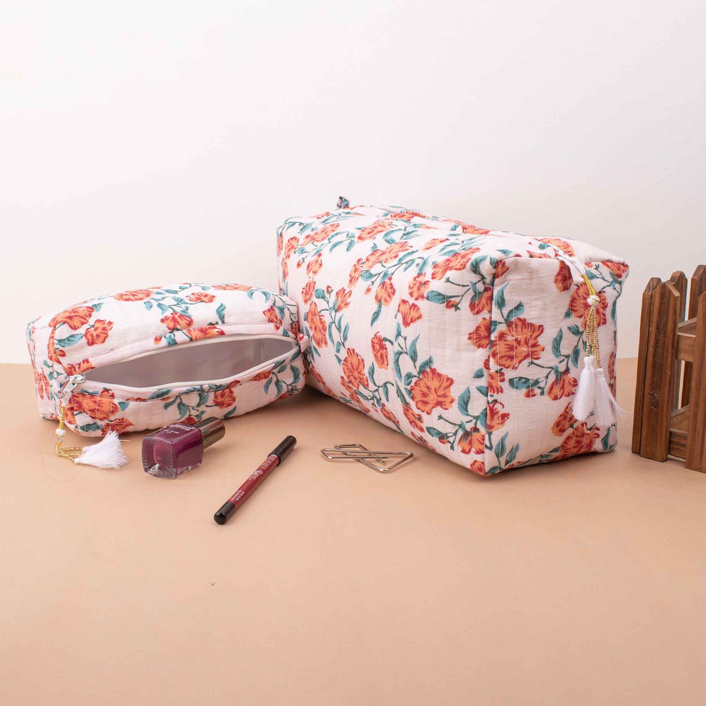 Bold Floral Makeup Bag Set Stand Out Style