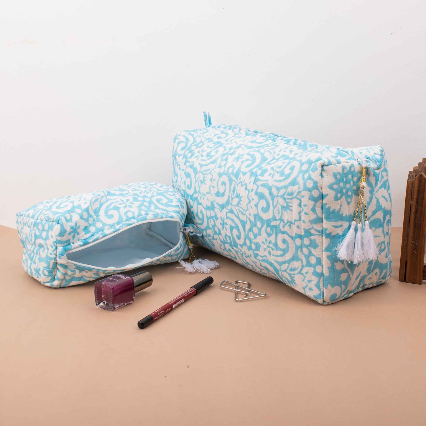 Artisan Crafted Makeup Bag Set Effortless Style & Organization